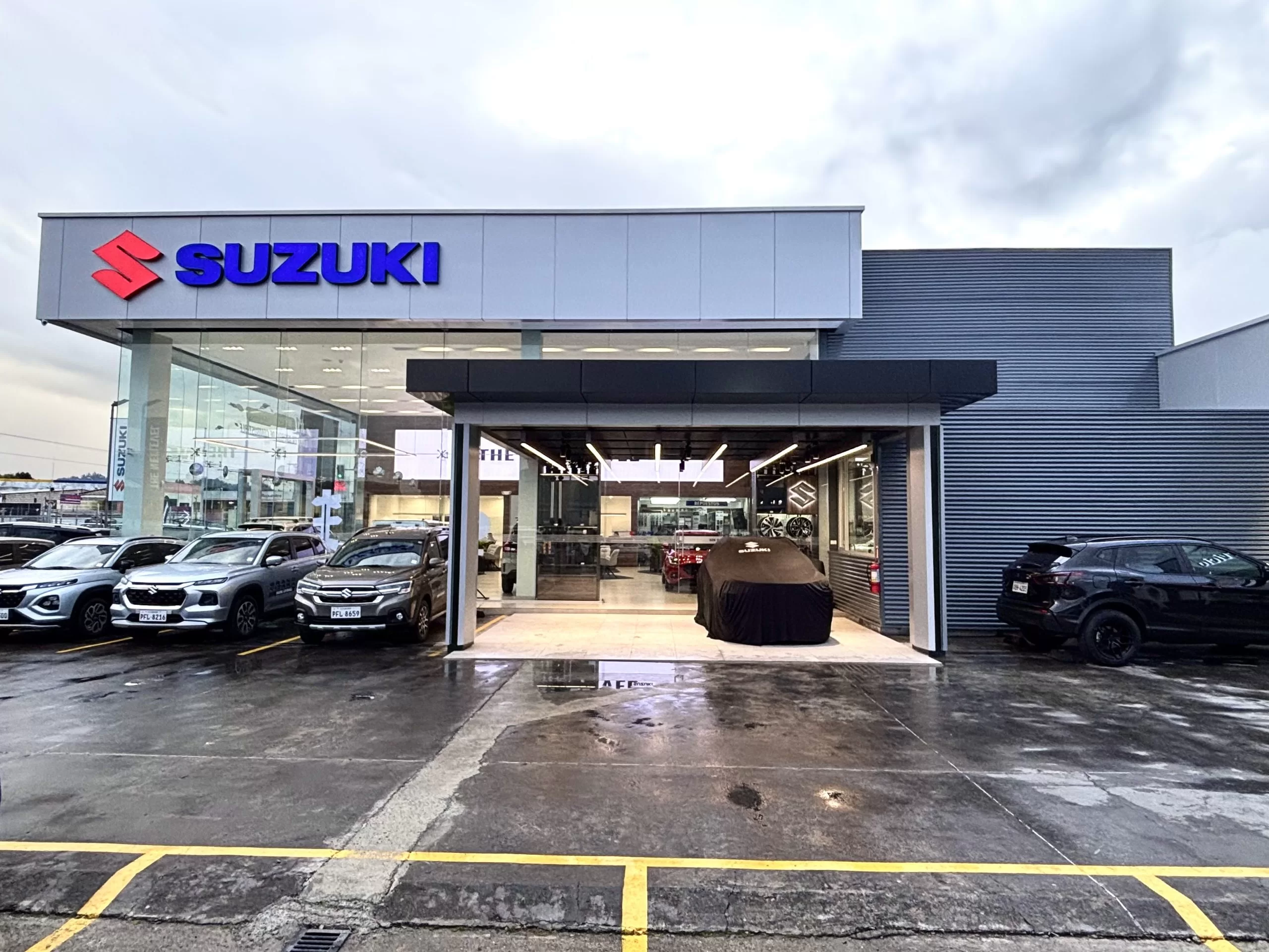szk store cuenca miranda arquitectura 3