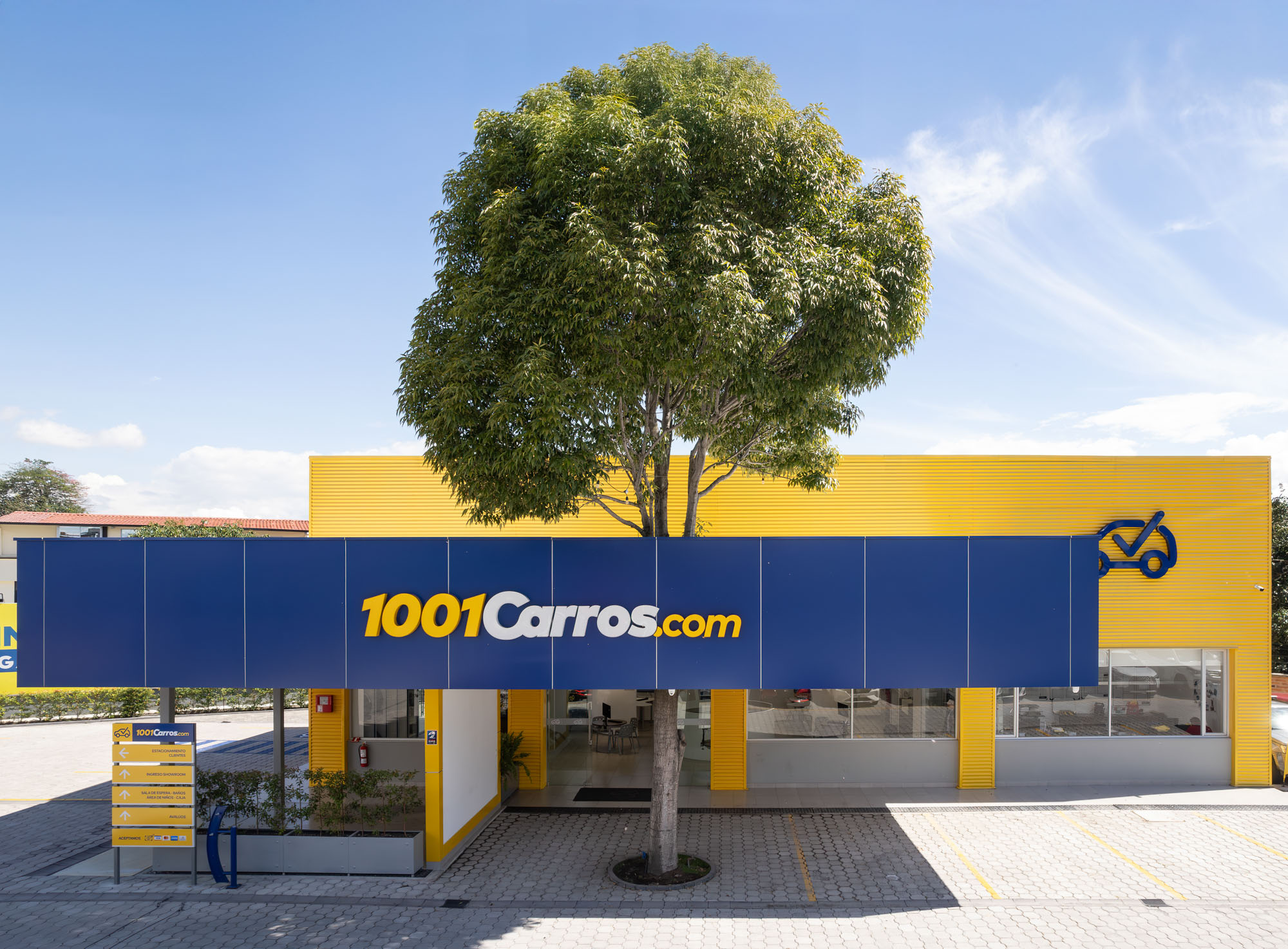 1001carros.com cumbaya miranda arquitectura 1