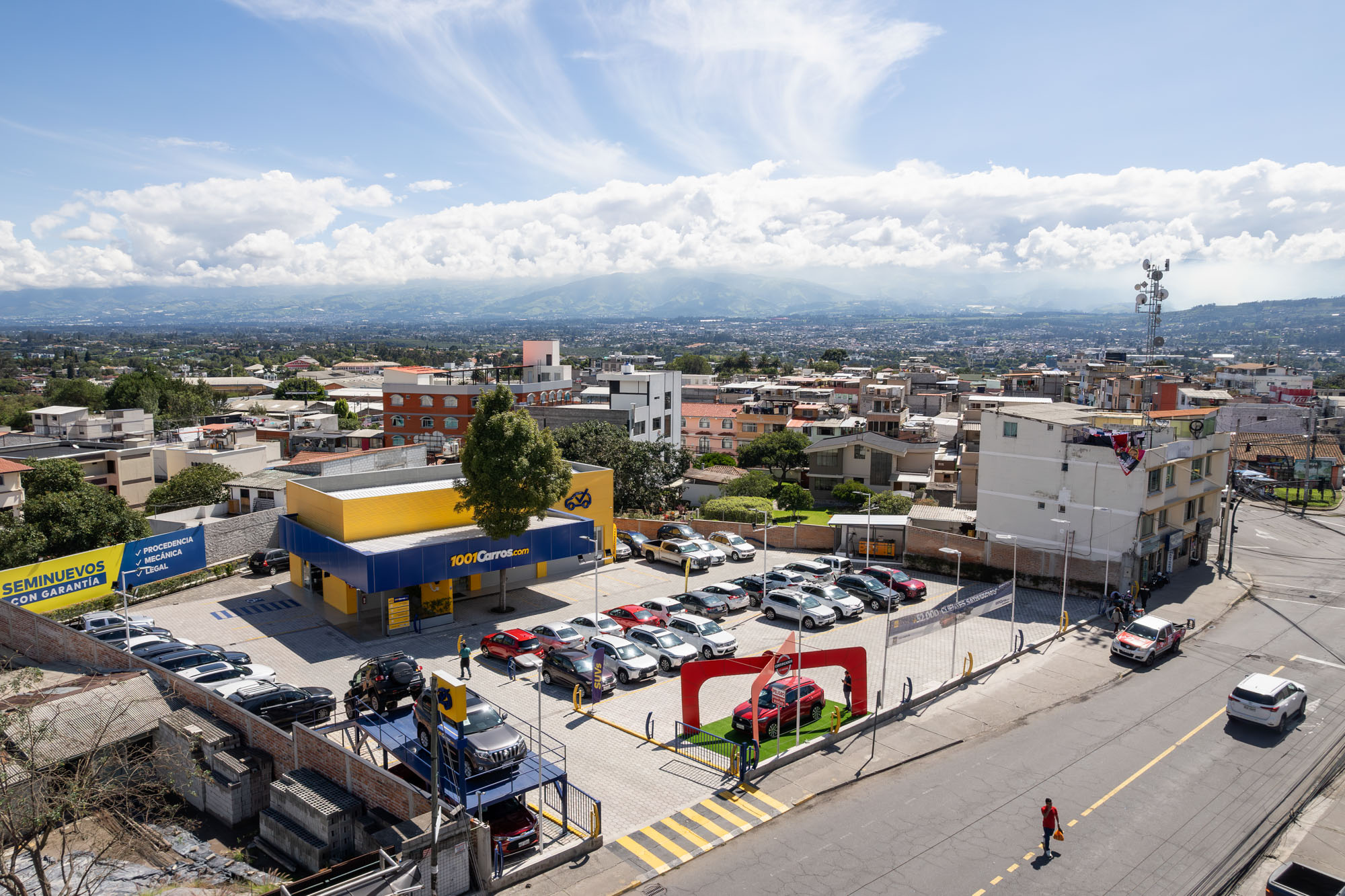 1001carros.com cumbaya miranda arquitectura