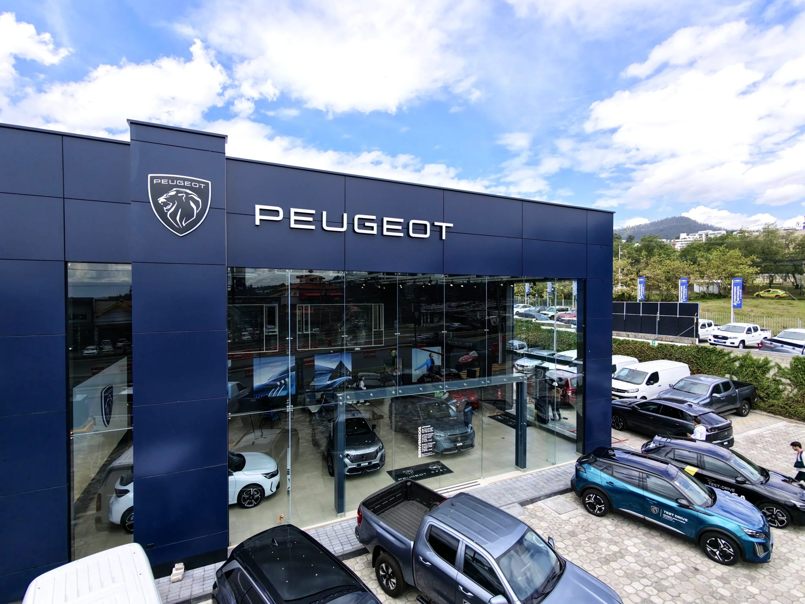 peugeot cumbaya miranda arquitectura 2